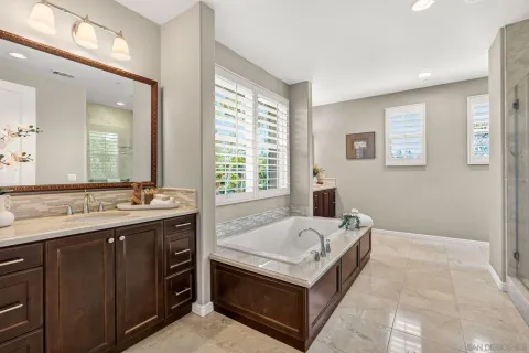 $3,800,000 | 817 Dolphin Circle, Encinitas, CA 92024