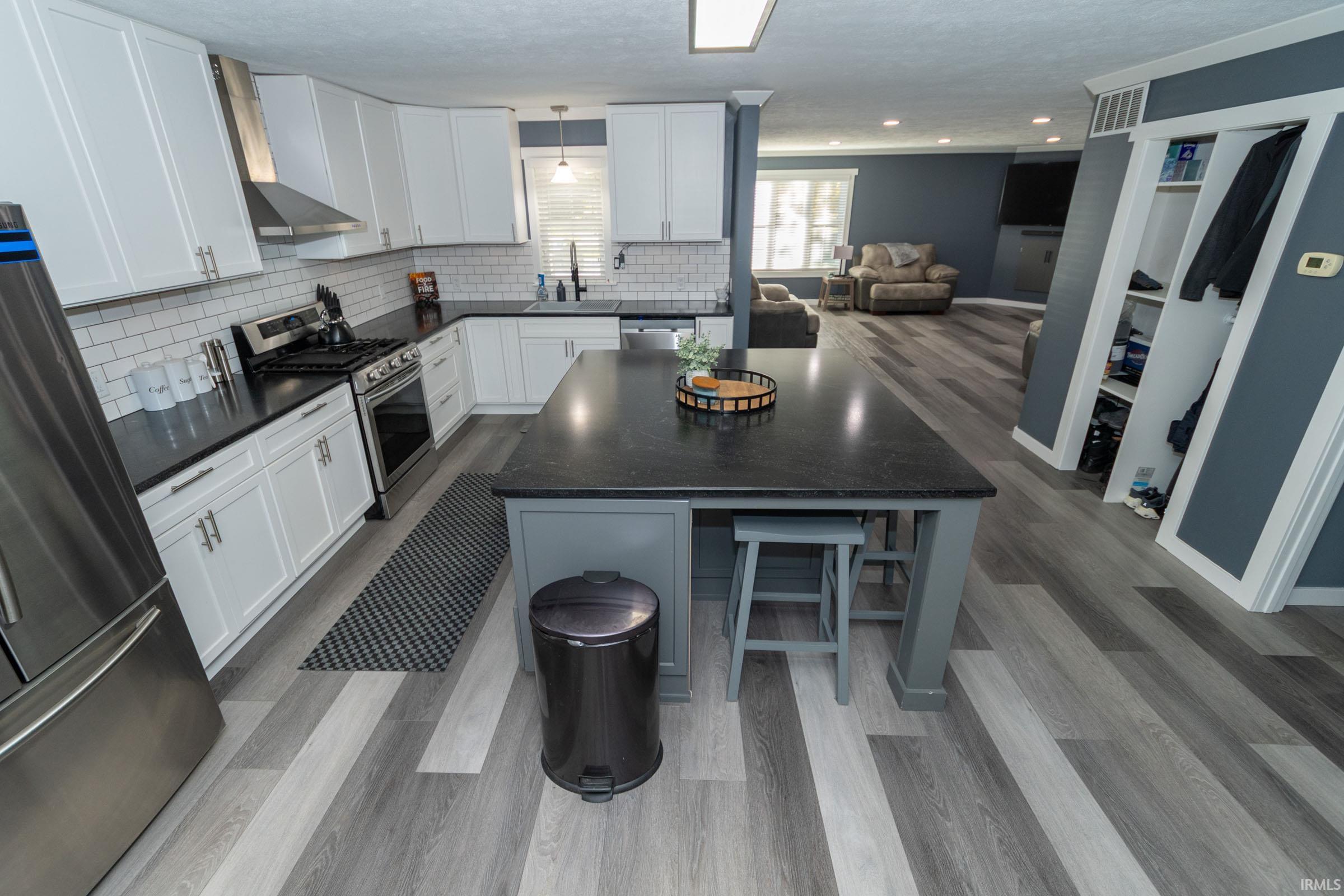 13470 7th Road Plymouth, IN 46563 - Photo 9 of 31