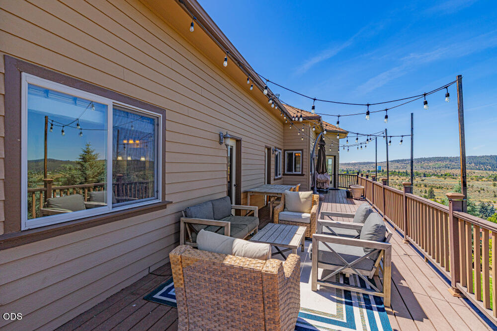 1354 Ridgecrest Drive Klamath Falls, OR 97601 - Photo 40 of 45