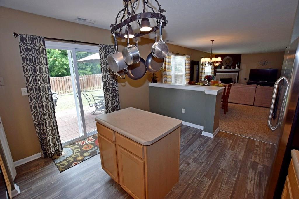 5639 Decatur Ridge Drive Indianapolis, IN 46221 - Photo 10 of 31