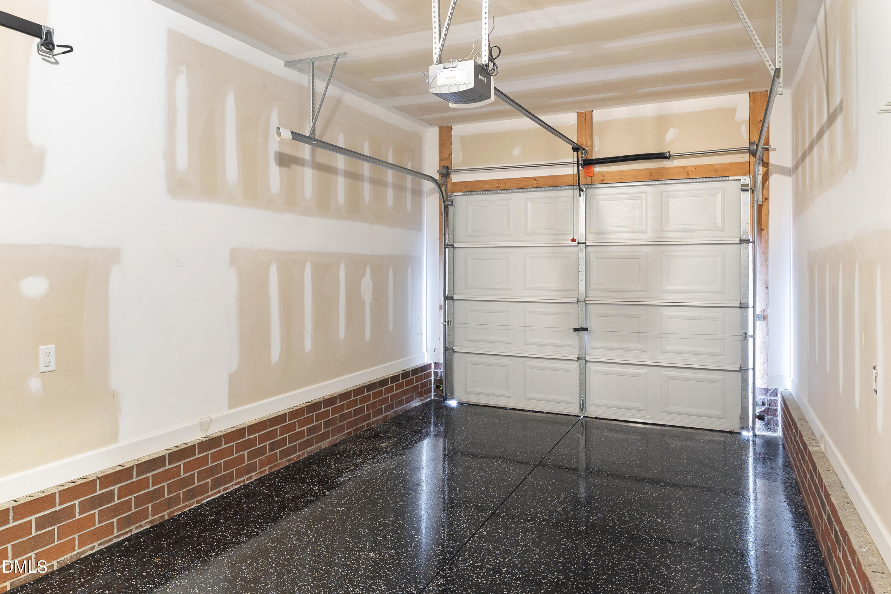 298 Declaration Drive Raeford, NC 28376 - Photo 37 of 58 298_declaration_drive_garage_1