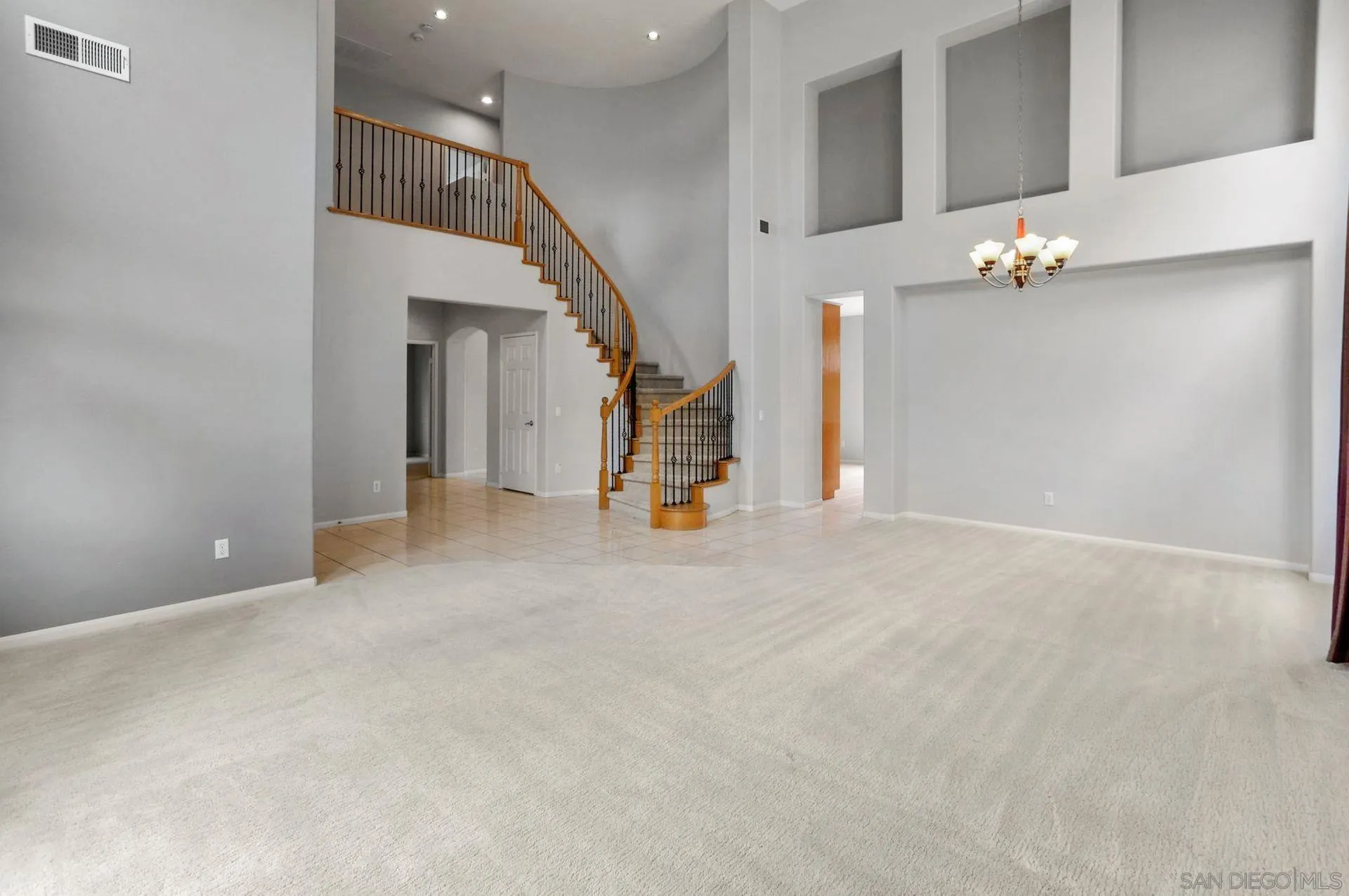 1937 Lagrange Road Chula Vista, CA 91913 - Photo 6 of 33 Gallery Image 6