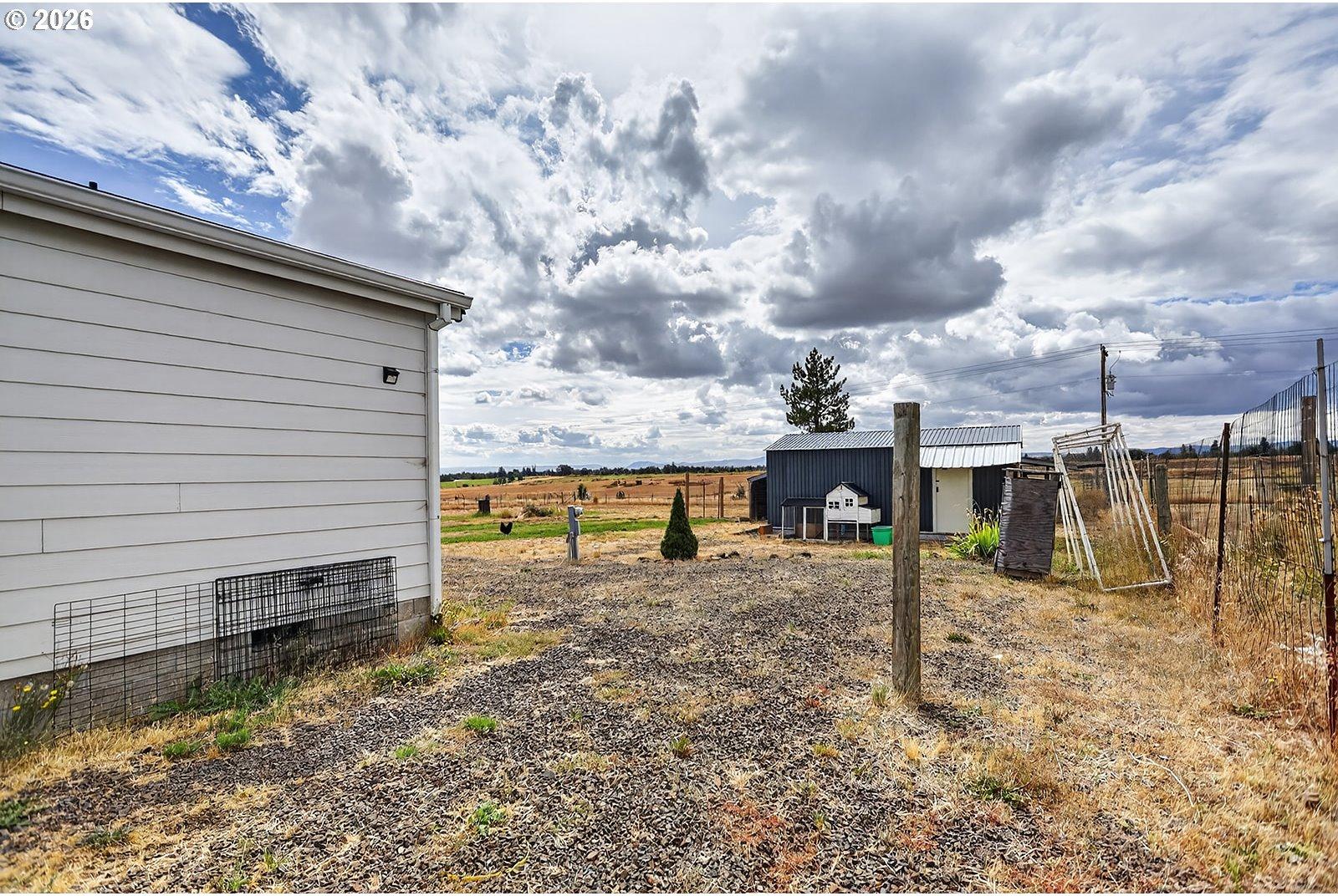 314 South Wayne Road Tygh Valley, OR 97063 - Photo 27 of 38 Gallery Image 27