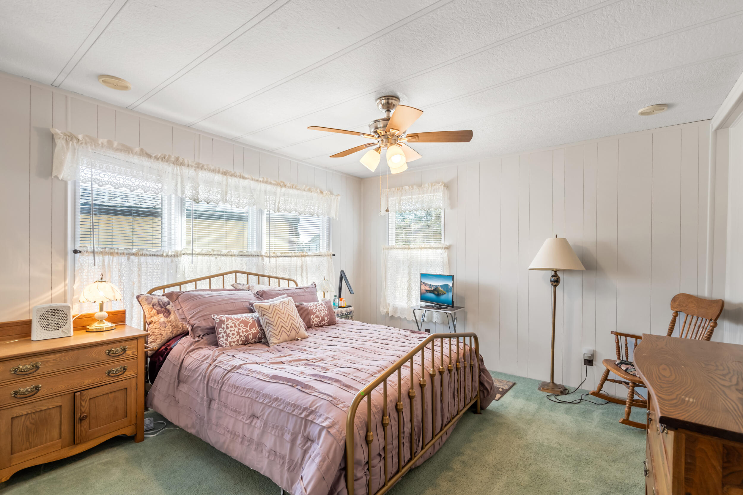 6850 Downing Road, Unit SPC 24 Central Point, OR 97502 - Photo 10 of 26