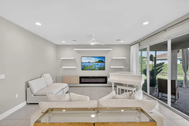 $529,900 | 11905 Southwest Seaway Street, Port St. Lucie, FL 34987