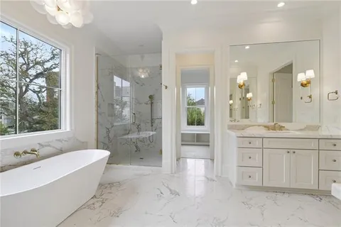$2,455,000 | 3620 Chestnut Street, New Orleans, LA 70115