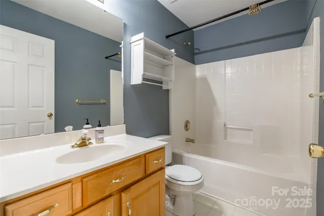 $390,000 | 11318 Glenstone Court, Charlotte, NC 28269