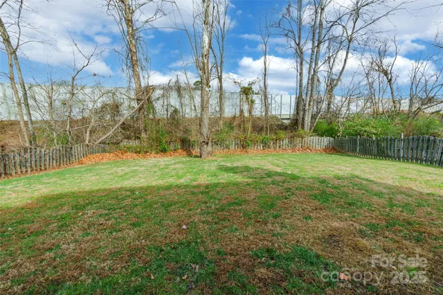 $390,000 | 11318 Glenstone Court, Charlotte, NC 28269