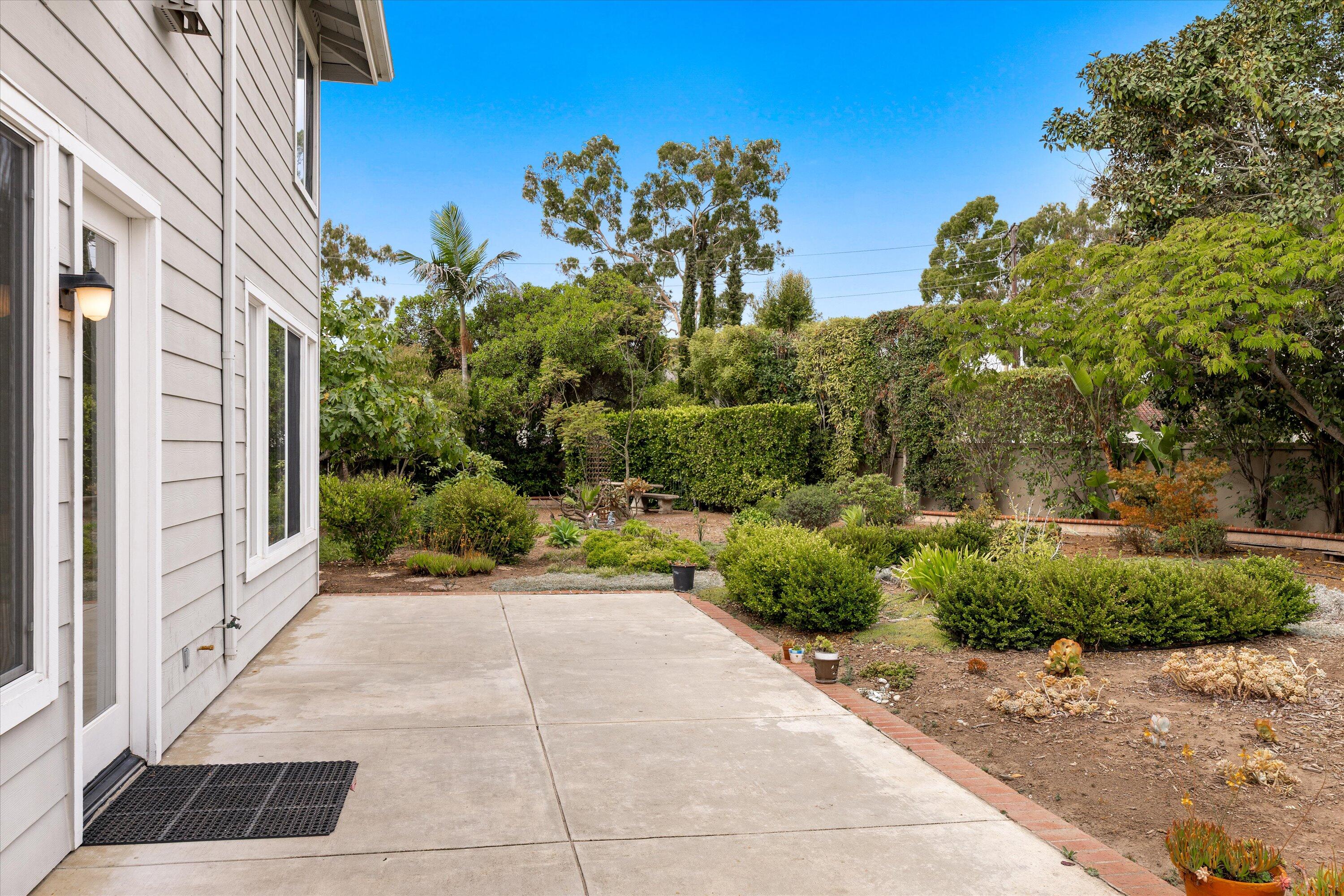 458 Greenleaf Court Goleta, CA 93117 - Photo 24 of 34 21-7L5A1070