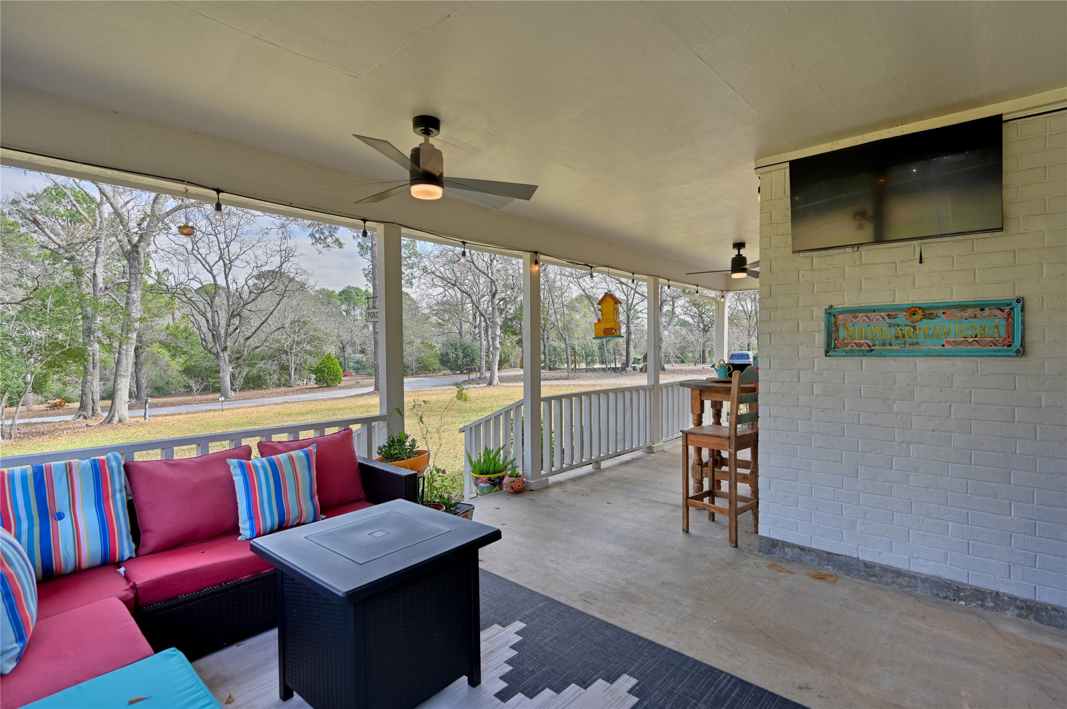 540 Hickory Creek Road Bellville, TX 77418 - Photo 4 of 49 Front porch of main house