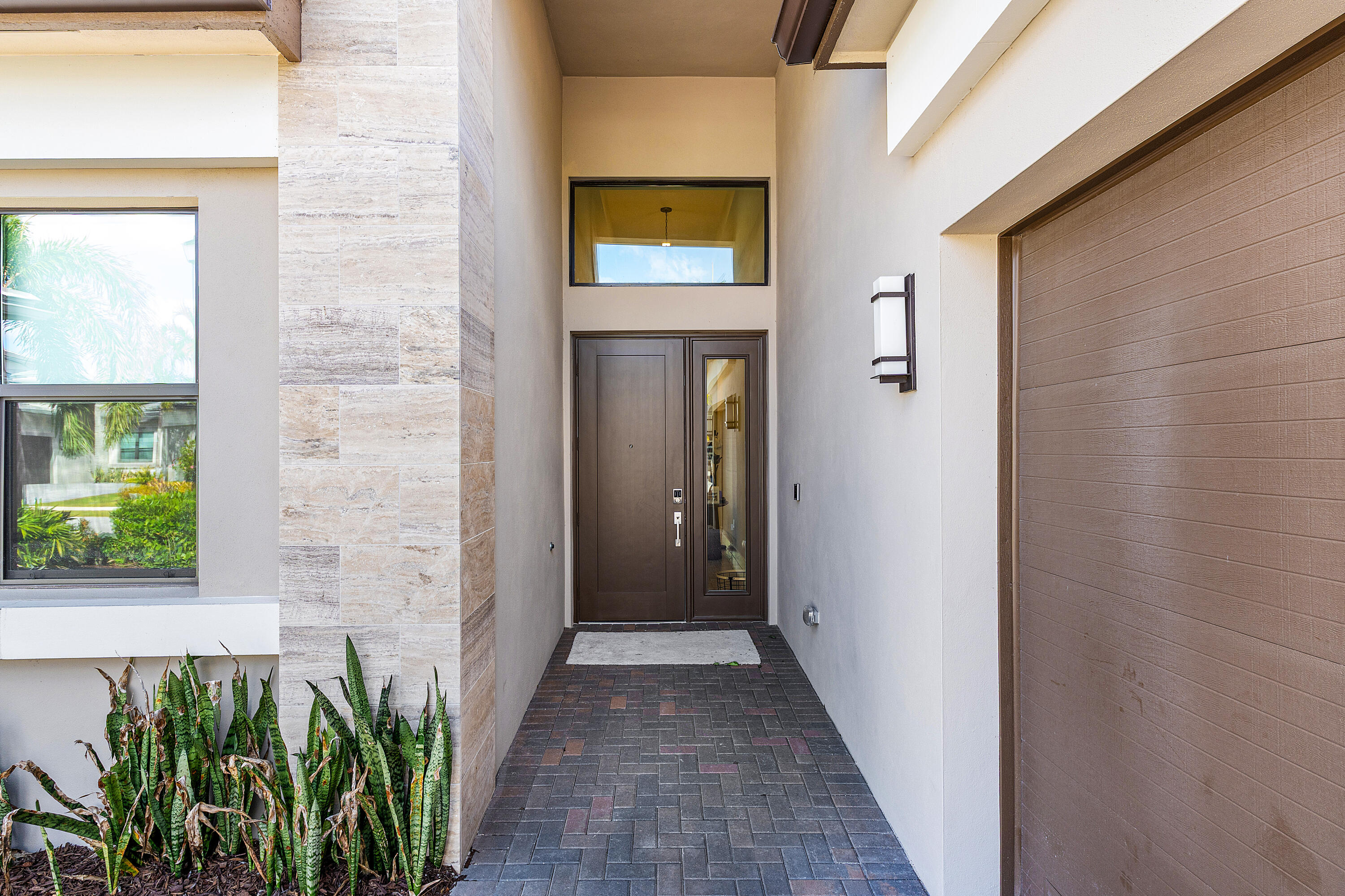 9212 Silver Marsh Lane Boca Raton, FL 33434 - Photo 2 of 18 004-9212SilverMarshLane-BocaRaton-FL-334