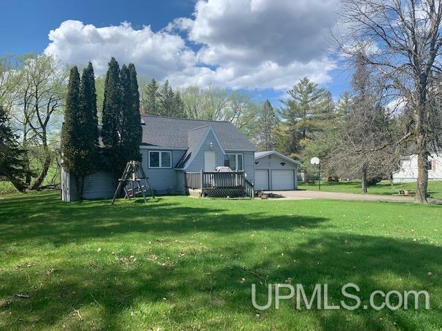1114 Willow Road Gladstone, MI 49837 - Photo 35 of 43