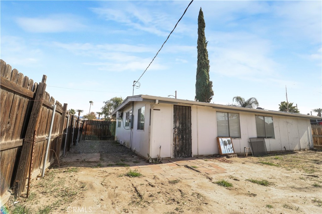 437 North Franklin Street Hemet, CA 92543 - Photo 23 of 25 a view of a house with a backyard