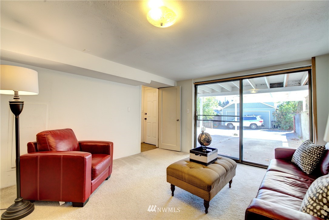 1343 North 79th Street Seattle, WA 98103 - Photo 16 of 23 Gallery Image 16