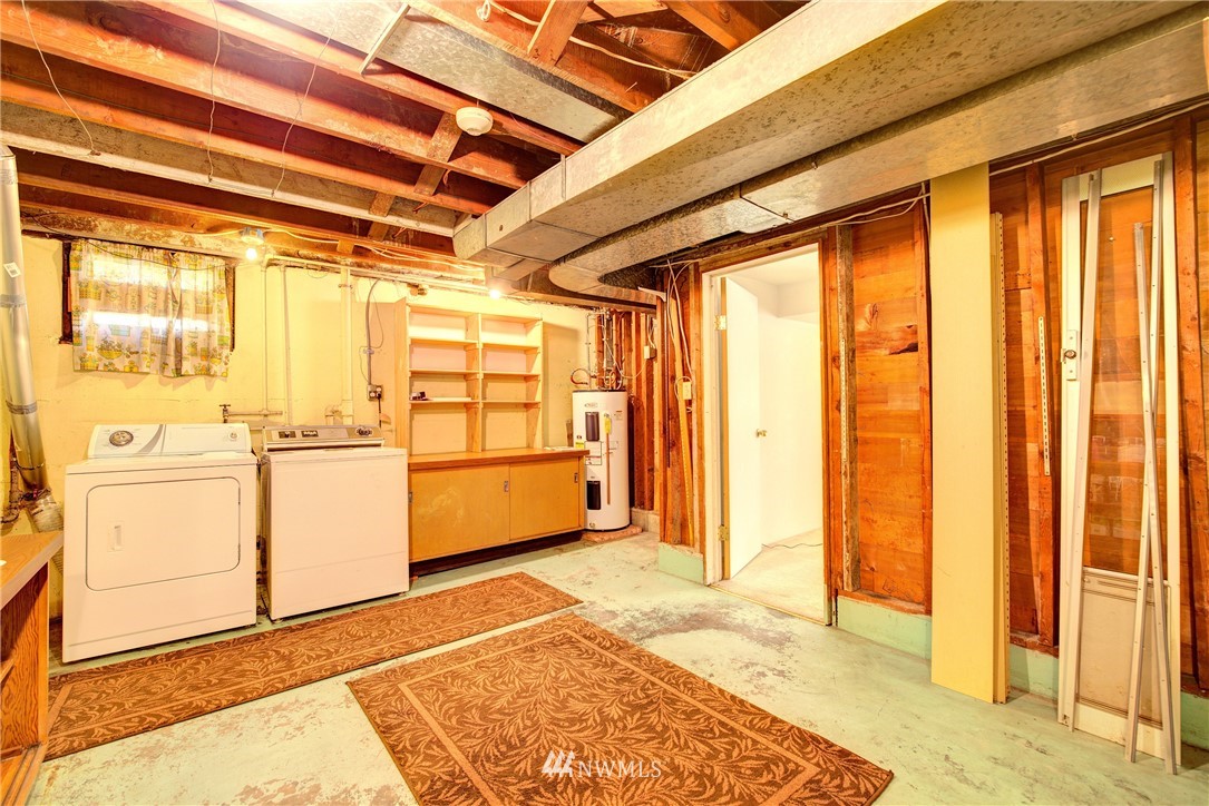1343 North 79th Street Seattle, WA 98103 - Photo 19 of 23 Gallery Image 19