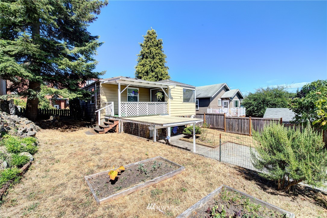 1343 North 79th Street Seattle, WA 98103 - Photo 22 of 23 Gallery Image 22
