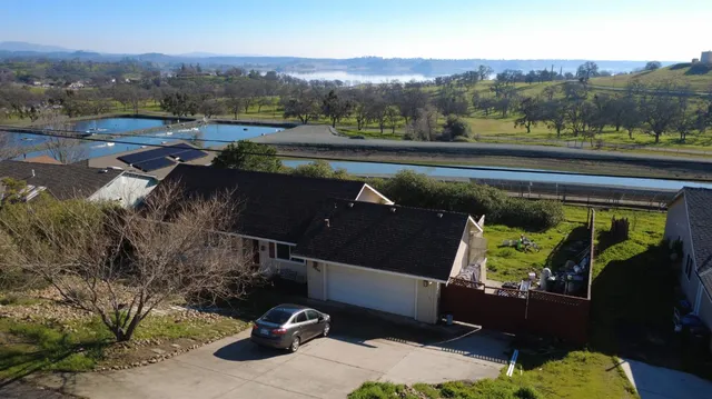 $325,000 | 3940 Lakeview Drive, Ione, CA 95640