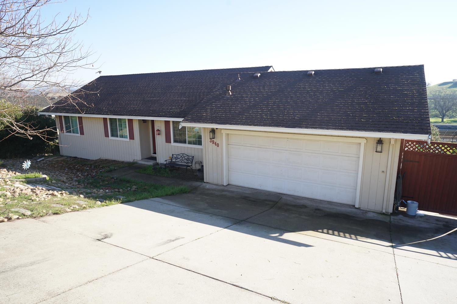 3940 Lakeview Drive Ione, CA 95640 - Photo 3 of 17