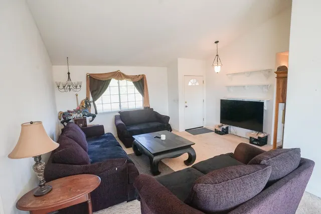 $325,000 | 3940 Lakeview Drive, Ione, CA 95640