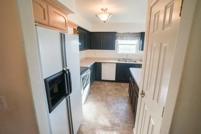 $325,000 | 3940 Lakeview Drive, Ione, CA 95640