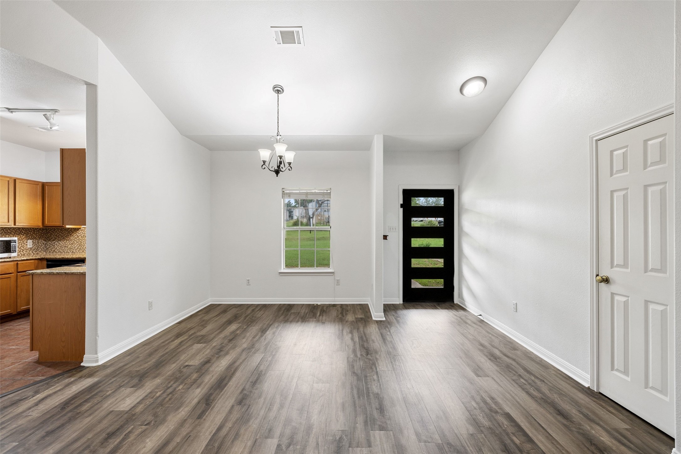 1301 South Quinlan Park Road Austin, TX 78732 - Photo 7 of 40
