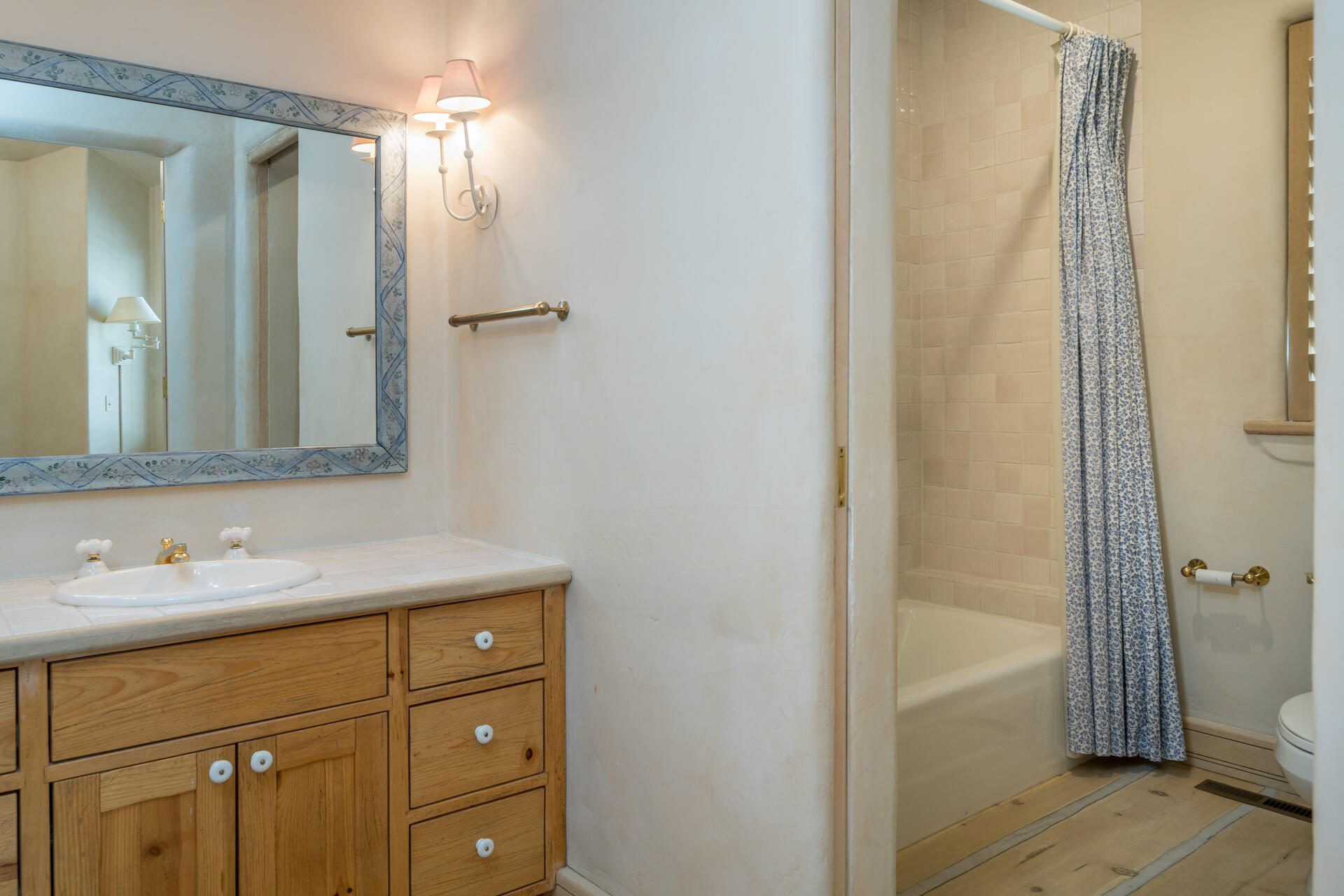 226 Blue Bell Road Sun Valley, ID 83353 - Photo 16 of 39 Guest Bath