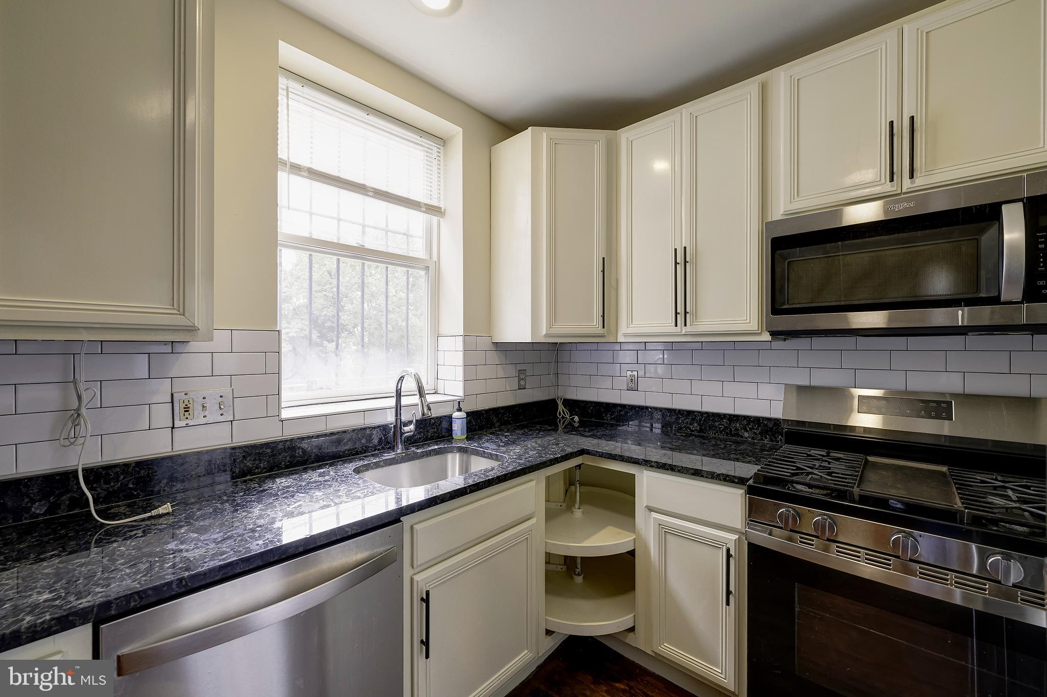 2827 11th Street Northwest Washington, DC 20001 - Photo 16 of 46