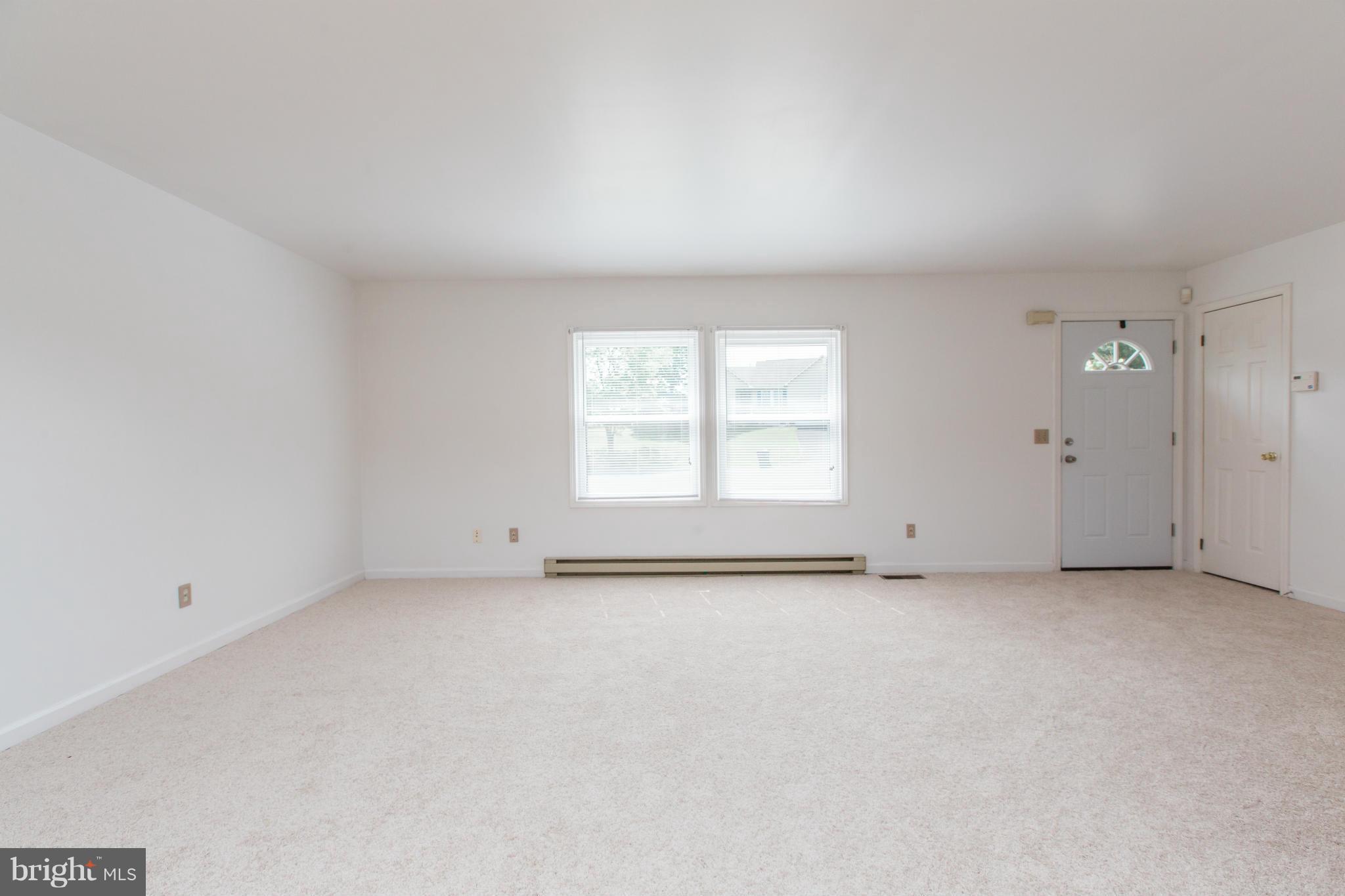 111 Dots Way Winchester, VA 22602 - Photo 2 of 29 Living Room