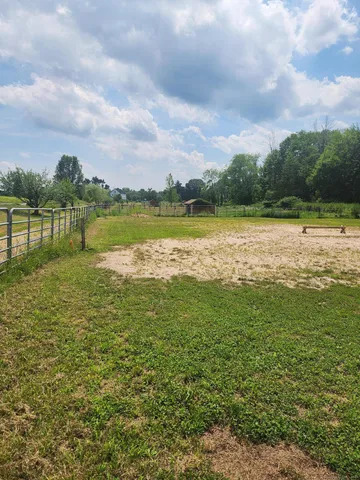 $1,200,000 | 85 East Street, East Granby, CT 06026