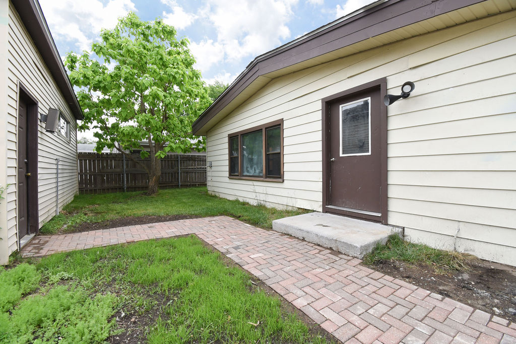 2204 West Central Road Rolling Meadows, IL 60008 - Photo 25 of 29