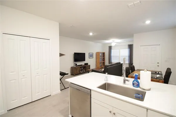 $2,300 | 729 Northwest 126th Terrace, Newberry, FL 32669