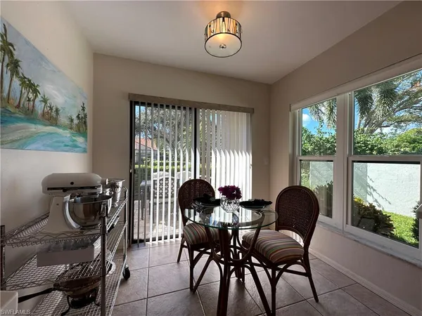 $7,500 | 829 Reef Point Circle, Unit 46, Naples, FL 34108