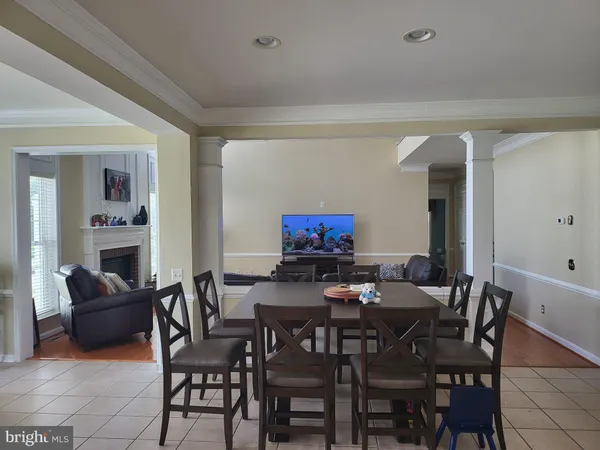 $5,200 | 25794 Rawley Drive, Chantilly, VA 20152