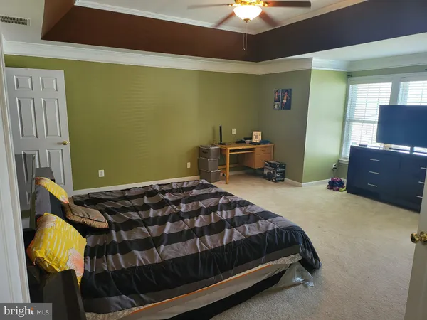 $5,200 | 25794 Rawley Drive, Chantilly, VA 20152