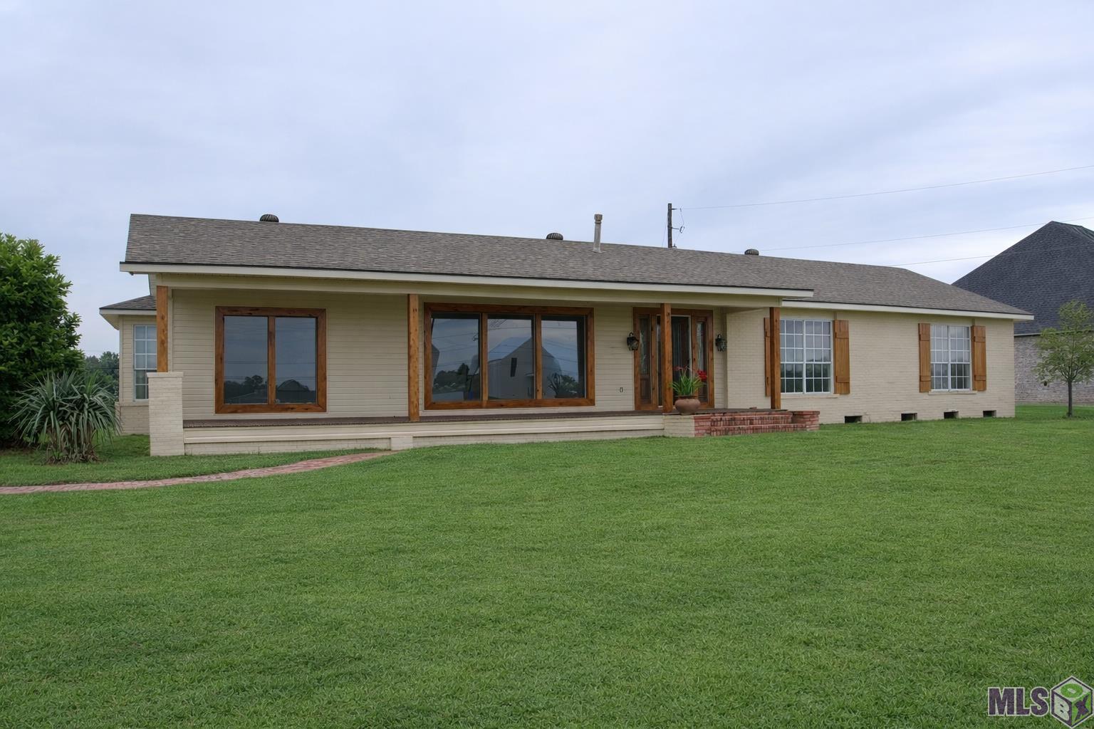 7058 Island Road Jarreau, LA 70749 - Photo 1 of 4