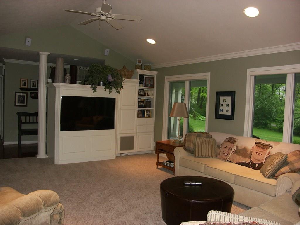 5825 High Fall Road Indianapolis, IN 46226 - Photo 4 of 21