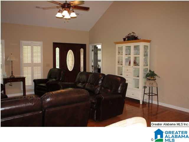 935 Frances Circle Clanton, AL 35045 - Photo 8 of 26