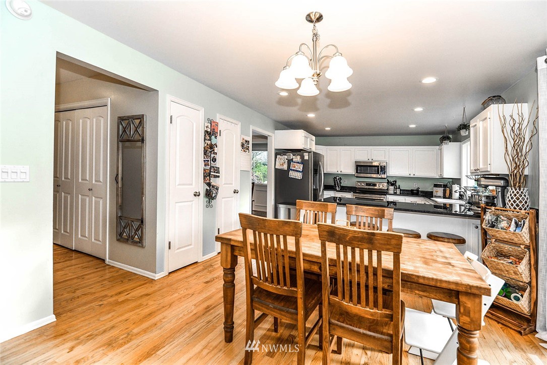 847 Goat Trail Loop Road Mukilteo, WA 98275 - Photo 8 of 40 Gallery Image 8