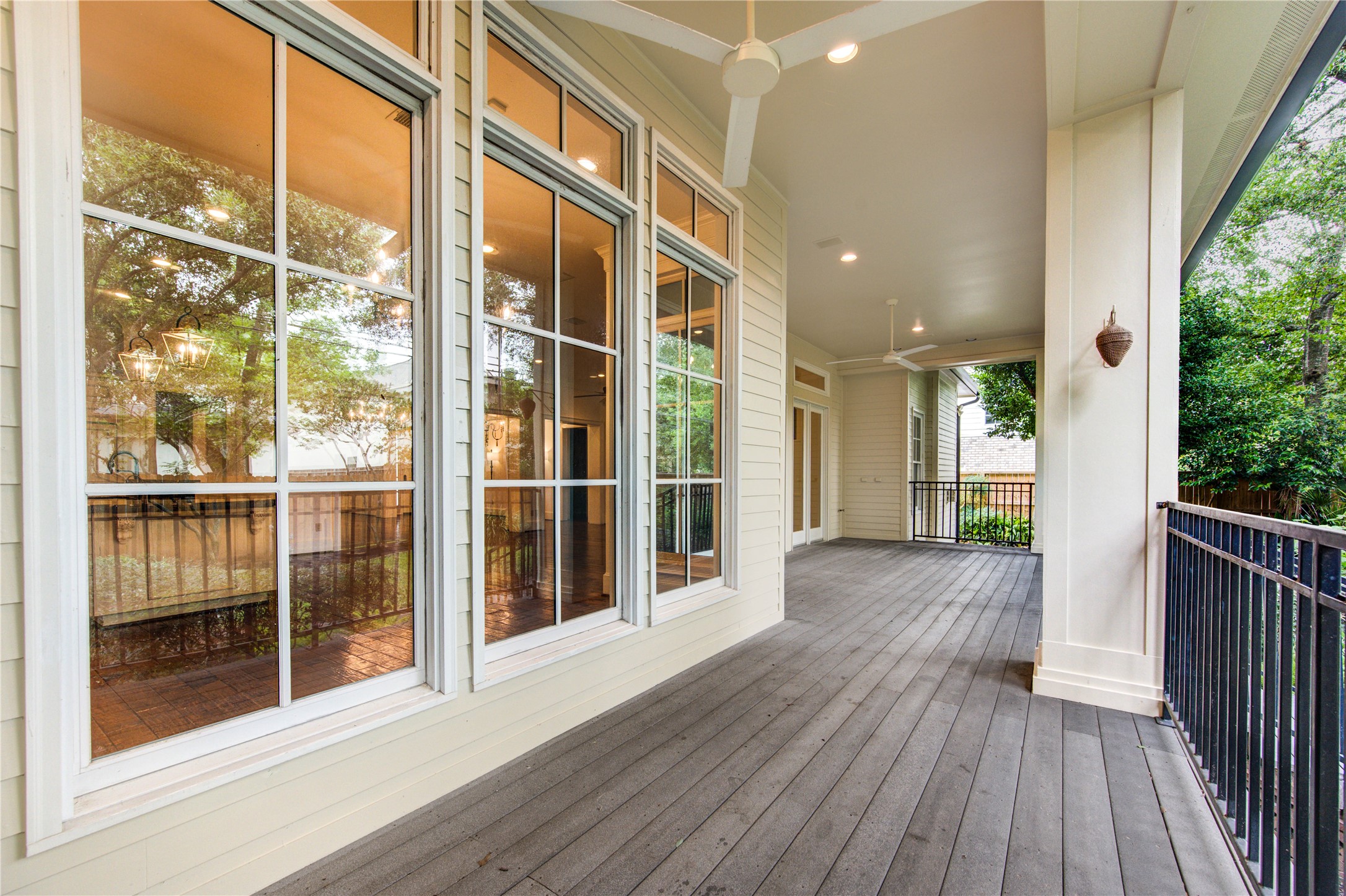 4615 Laurel Street Bellaire, TX 77401 - Photo 46 of 48 This is where you can really relax and entertain. Ready for a outdoor dining and part of porch is reinforced if you want to add a hottub.