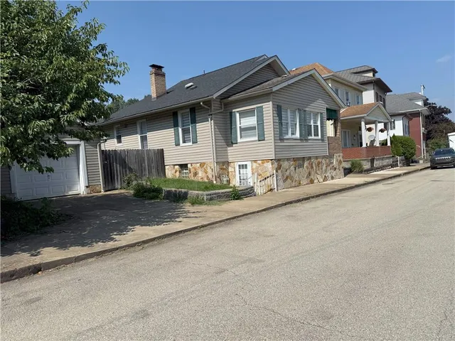 $170,000 | 606 North Railroad Street, Penn, PA 15675