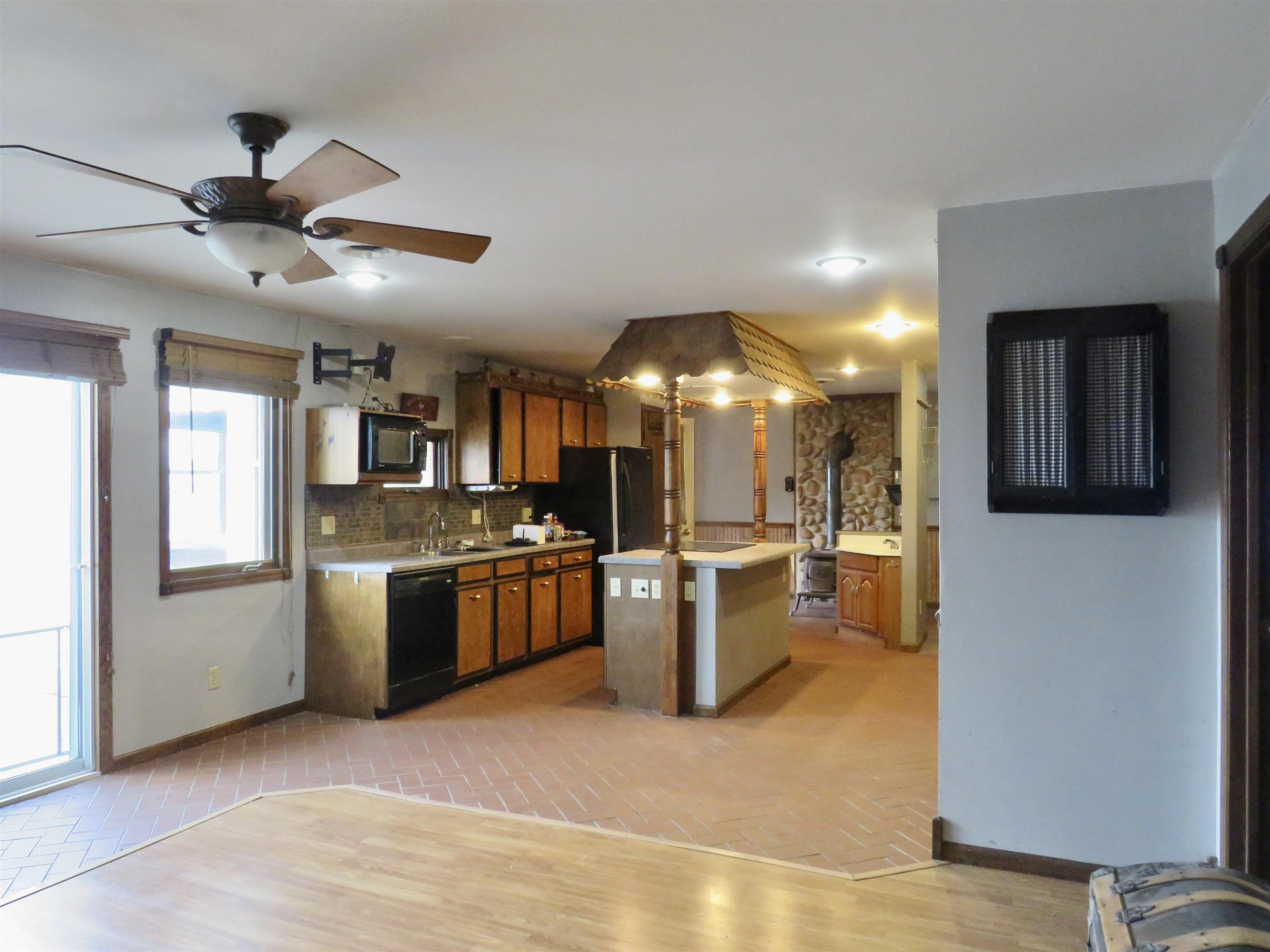 1139 Highway 20 Elizabeth, IL 61028 - Photo 20 of 88