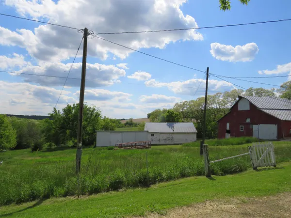 $499,000 | 1139 Highway 20, Elizabeth, IL 61028