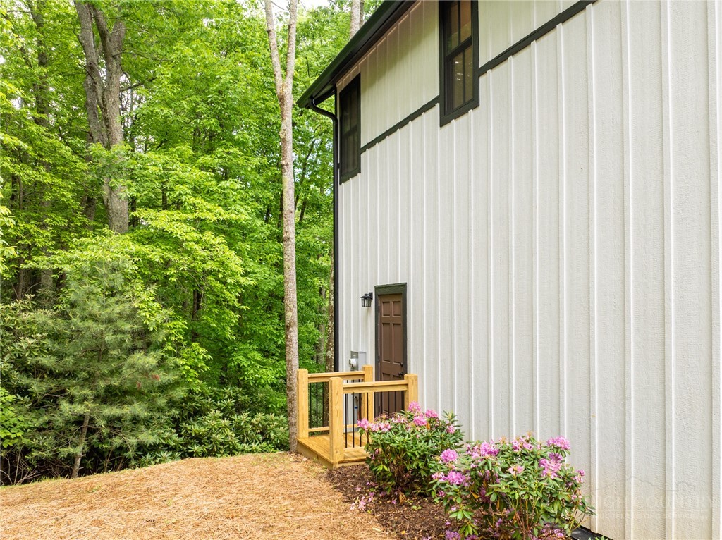 131 Bryce Way Boone, NC 28607 - Photo 32 of 38 a view of a backyard with plants