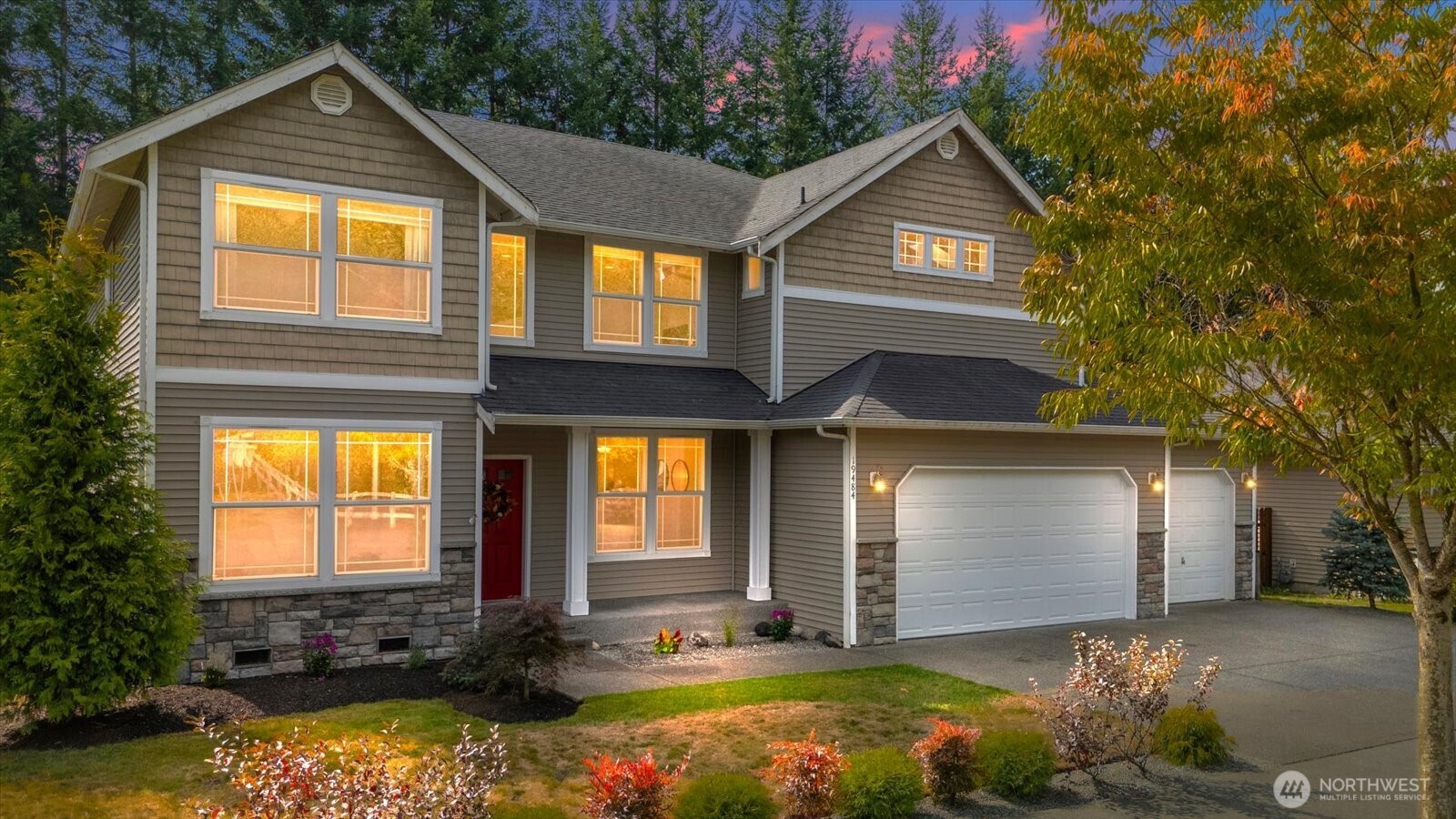 19484 Rainier View Road Southeast Monroe, WA 98272 - Photo 2 of 40 Gallery Image 2