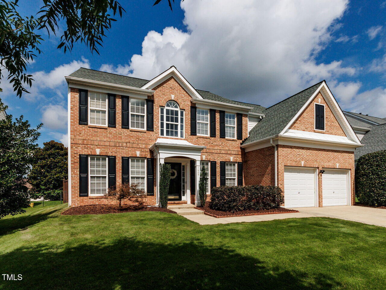 7609 Derek Drive Raleigh, NC 27613 - Photo 2 of 44 002-1280x960-exterior