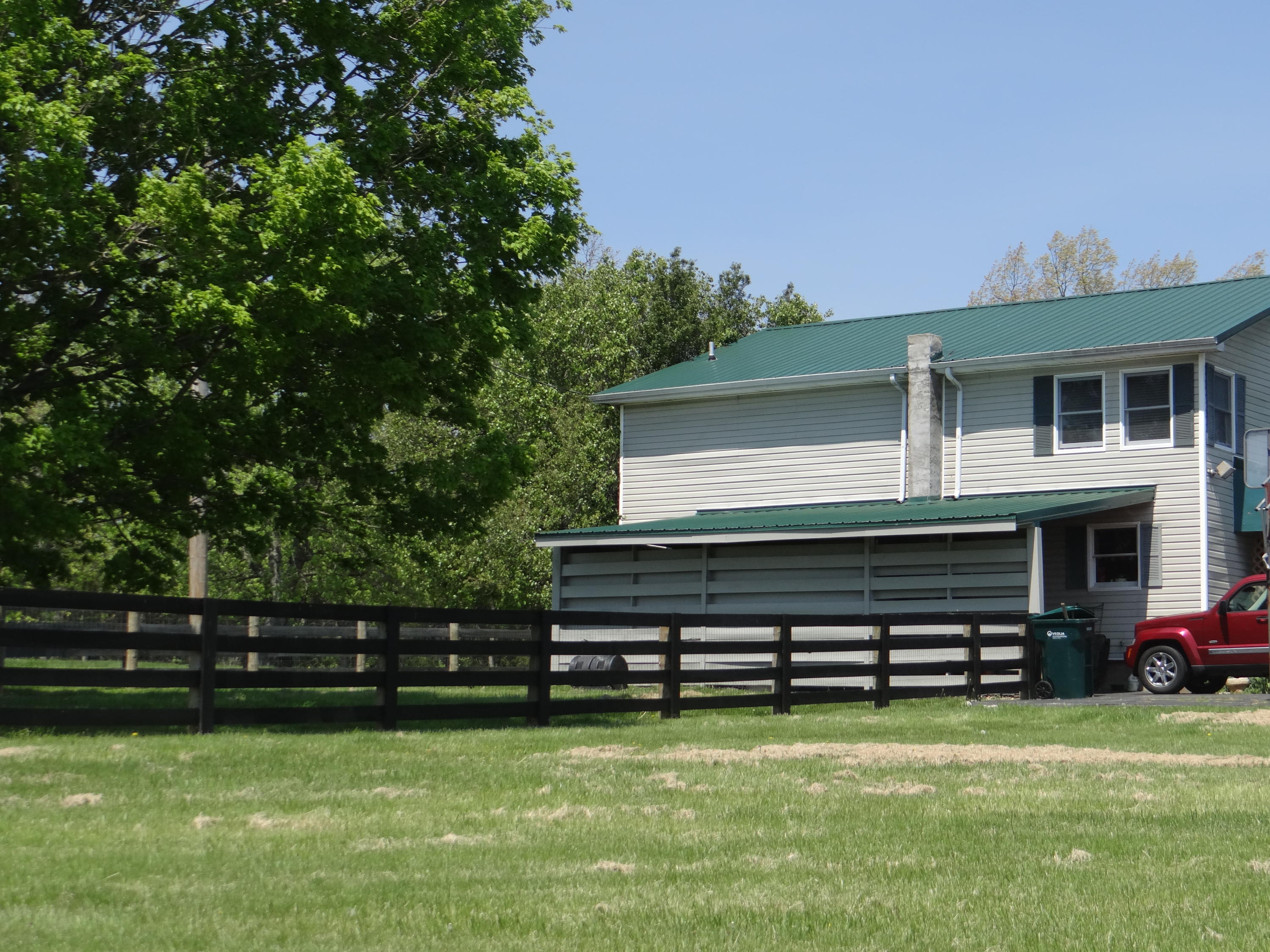 223 Brookstown Road Richmond, KY 40475 - Photo 4 of 29 2c