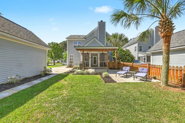 $749,900 | 1728 Alan Brooke Drive, Mount Pleasant, SC 29466