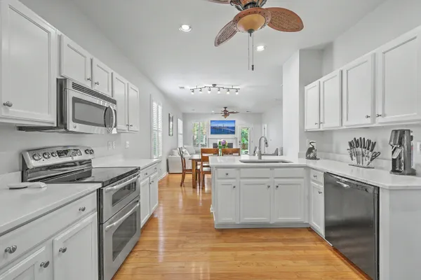 $749,900 | 1728 Alan Brooke Drive, Mount Pleasant, SC 29466