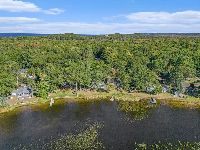 $325,000 | 289 McNitt Road, Manistee, MI 49660