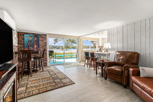 $325,000 | 289 McNitt Road, Manistee, MI 49660